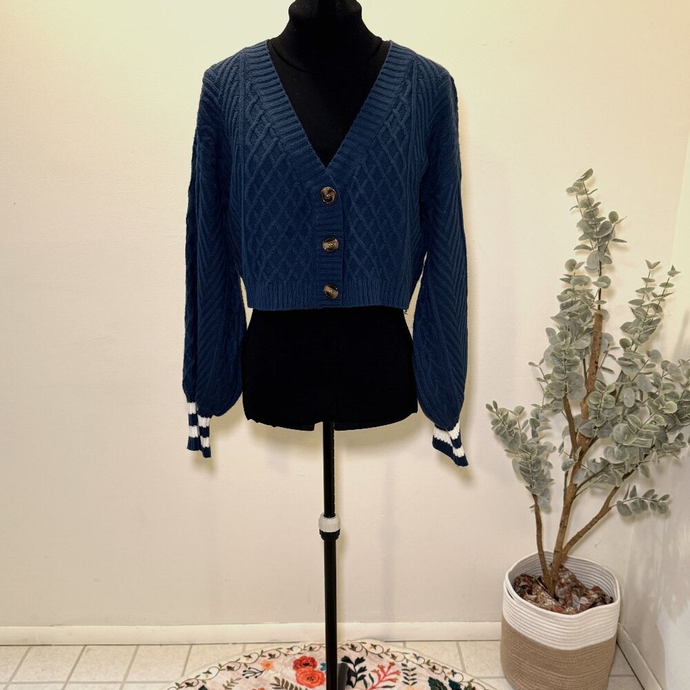 Cozy & Chic Navy Blue Crop Button-Down Sweater  Size Medium